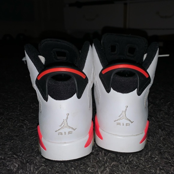Jordan Infared 6’s - Picture 5 of 8